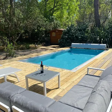 Avec Piscine Chauffee Willa *