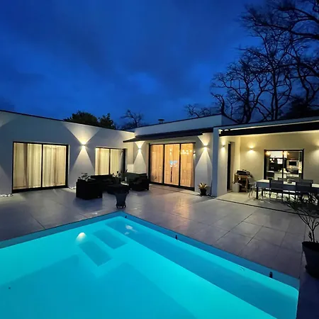 Villa Avec Piscine Chauffee *